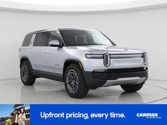 used 2026 rivian r1s dual motor standard