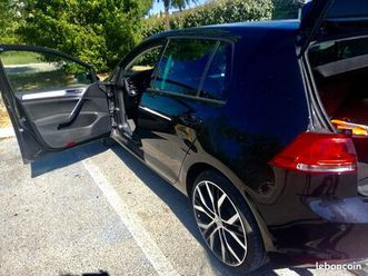 ◊ volkswagen golf 7 carat 1.6 tdi – toit ouvrant – gros entretien ok