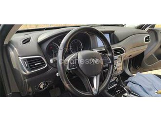 infiniti q30 1.6tc premium 7dct