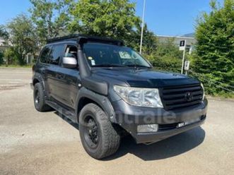 (vdj200) 4.5 v8 d-4d 286 lounge 5pl 2010