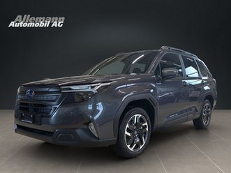 forester station 2.0i e-boxer swiss plus