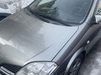 nissan primera 2005