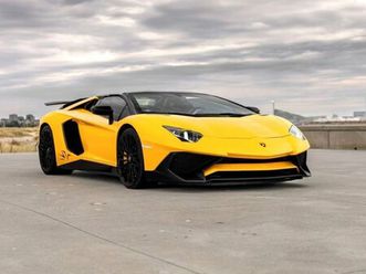 lamborghini aventador sv roadster lp750-4 1 of 500 sensonum carbone lift vente htva