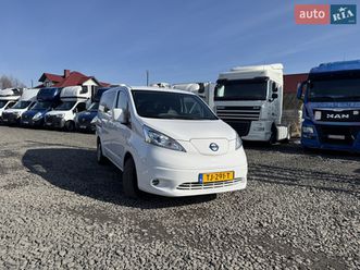 nissan e-nv200 2018