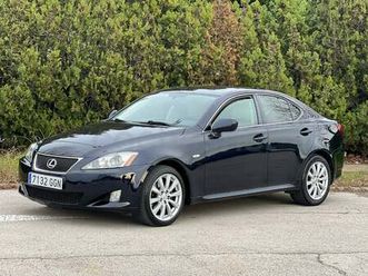 lexus is 220d sport