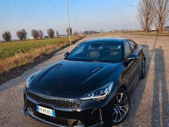 kia stinger gt line