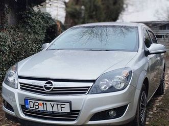 opel astra h din 2013 - impecabil gaesti