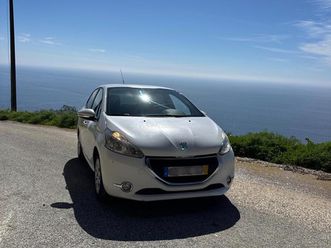 peugeot 208 hdi novembro/13