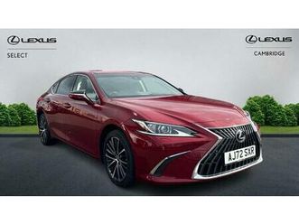 2.5 300h saloon 4dr petrol hybrid e-cvt euro 6 (start/stop) (218 ps)-/