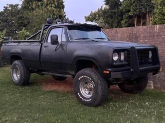 ② dodge w200 — oldtimers & ancêtres — 2ememain