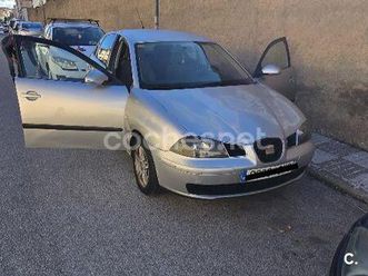 seat ibiza 1.4i 16v 75 cv stella