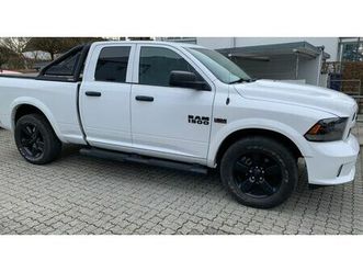 1500 express quad cab