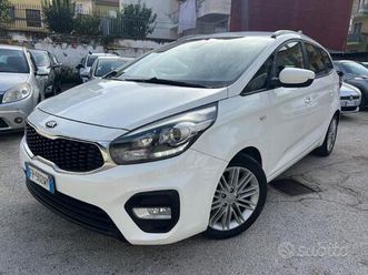 kia carens 1.7 crdi 7 posti