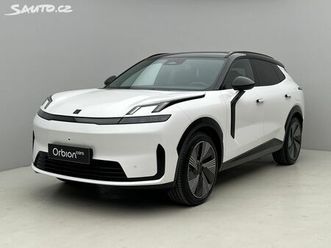 lynk & co 08 more phev