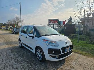 citroen c3 picasso 1.4 metano neopatentati