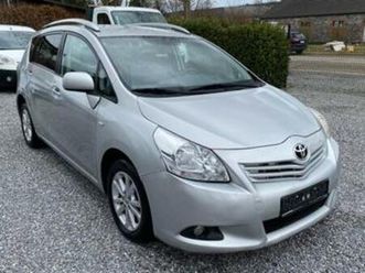 ② toyota verso 2.0 d-4d 5 place — toyota — 2ememain