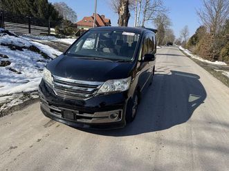 nissan serena 2.0 b hrubieszów • olx.pl