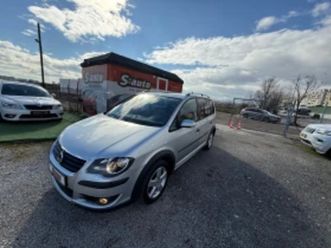 vw touran cross 1, 4 dsg* подгрев* кожа* нави* швейцария