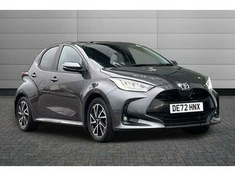 toyota yaris design hatchback's 1.5 vvt-h design e-cvt euro 6 (start/stop) 5dr