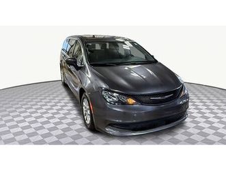 2022 chrysler grand caravan sxt