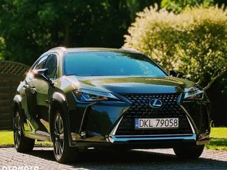 lexus ux