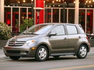 used 2004 scion xa base