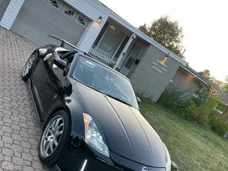 nissan 350z roadster convertible – only 84,000 km! certified