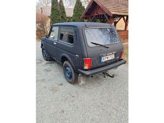 lada niva 21214