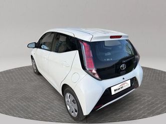 aygo 3p 1.0 x-wave m-mt