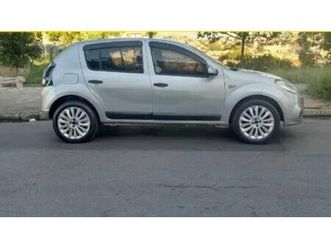 renault sandero expression hi-flex 1.6 8v 5p 2013