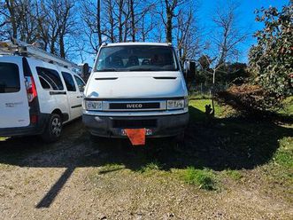 vend camion benne iveco