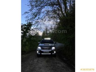 sahibinden toyota hilux 2.5 d-4d 4x4 adventure 2013 model giresun 293.100 km gri (gümüş) - 38355876 | arabam.com