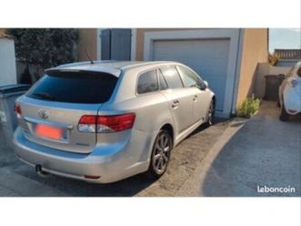 toyota avensis break skyview