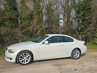 bmw série 3 e92 lci 320i