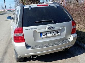 vând renault megane decapotabil satu nou de sus