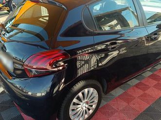 peugeot 208 1.6 blue hdi affaire pack clim nav