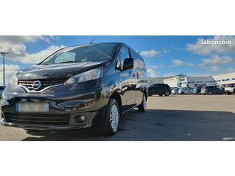 nissan nv200 evalia 1.5 dci 110 cv 7 places / kit camping-car amovible totale autonomie (en option) / véhicule fiable et 3200 euros de travaux recents