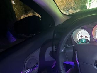 vend dodge avenger■quelle que frais a prevoir :■2 pneu ar ■ct a répaser ■frais effectuer :■vanne egr +tuyaux suralimentation ■vidange + 4 bougie■est plein dautr