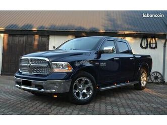 dodge ram 1500 5.7 v8 hemi 390ch 4x4 laramie