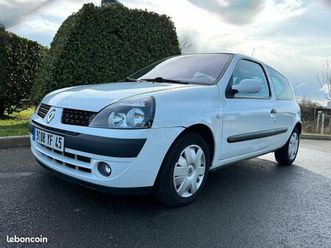 renault clio ii phase 2 / 1.4 essence 98 ch