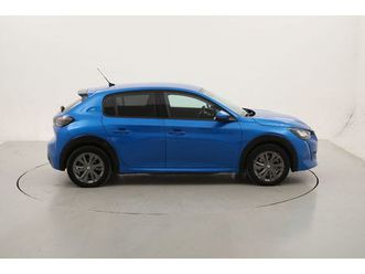 208 allure elettrico 136cv