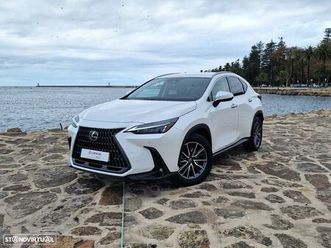 lexus nx 450h+