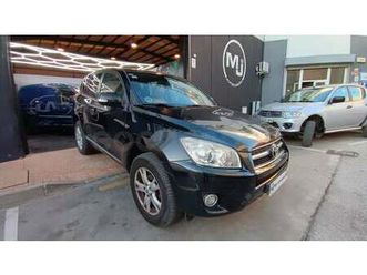 toyota rav4 2.2 d4d executive 4x2