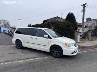 lancia voyager 3,6 dvd gold rt nový model 2012