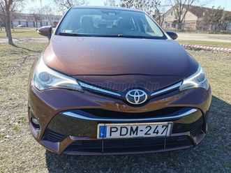 toyota avensis 2.0 d-4d active trend+ kifogástalan állapot!