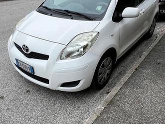 yaris 1.0 sol