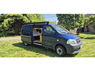 toyota hiace 4x4 aménagé