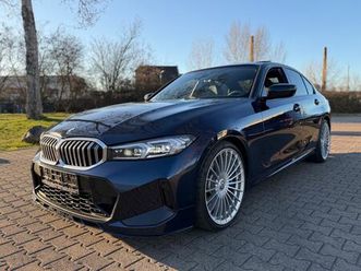 s/alpina/1 hand/head up/