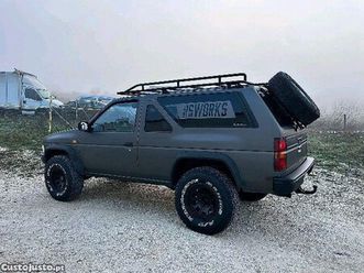 nissan terrano t1 2.7td outubro/90