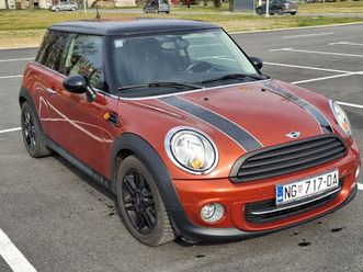 mini cooper r56, 1.6 bezin, 2012 god.